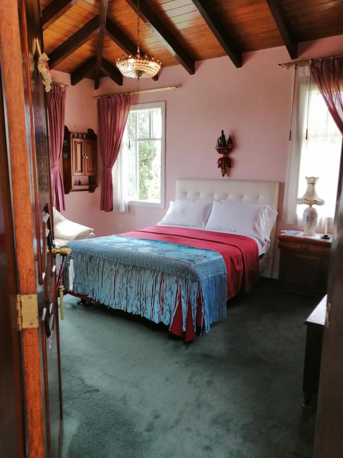 Hostal Saint Mary'S Tababela Extérieur photo