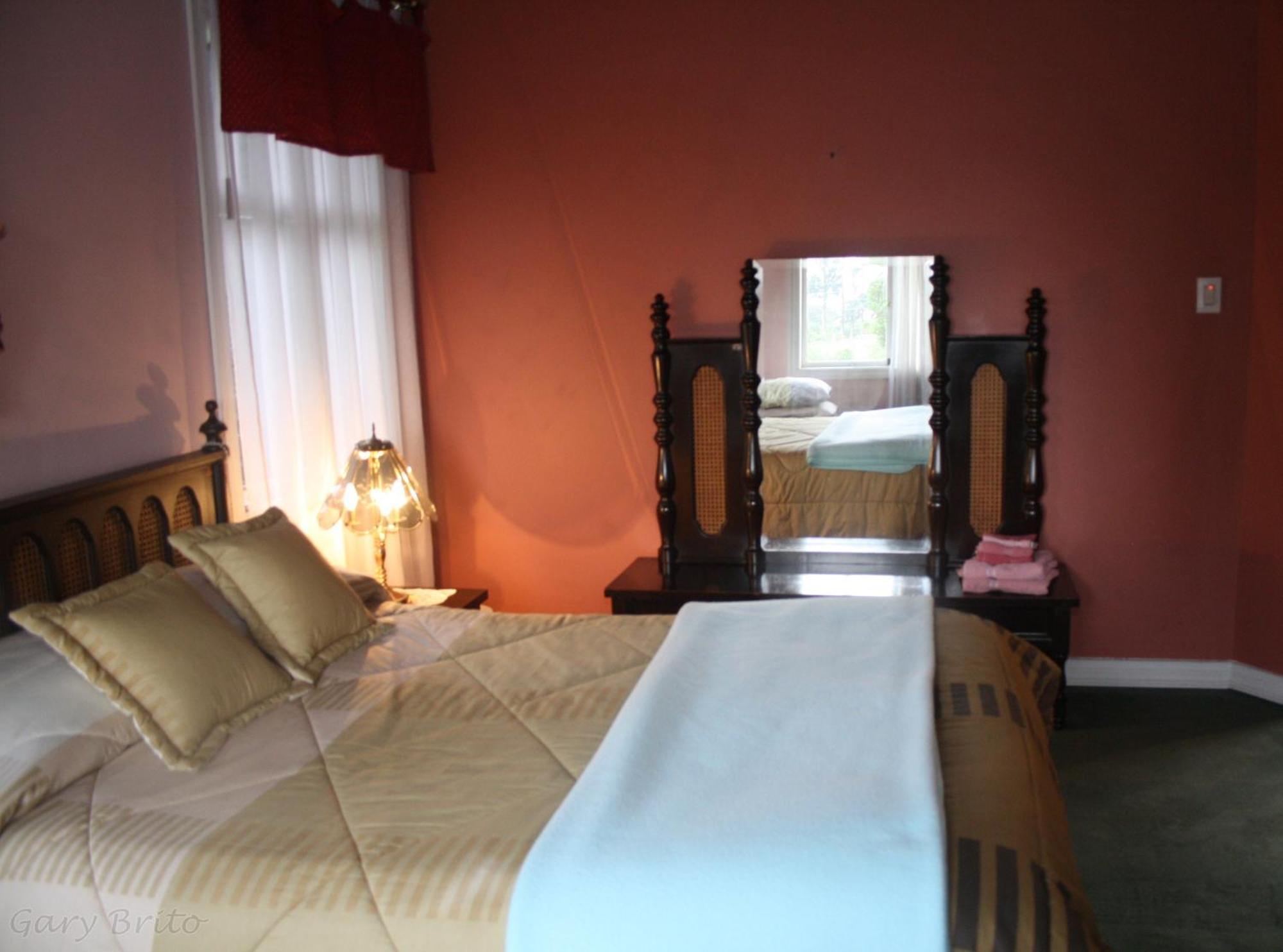 Hostal Saint Mary'S Tababela Chambre photo