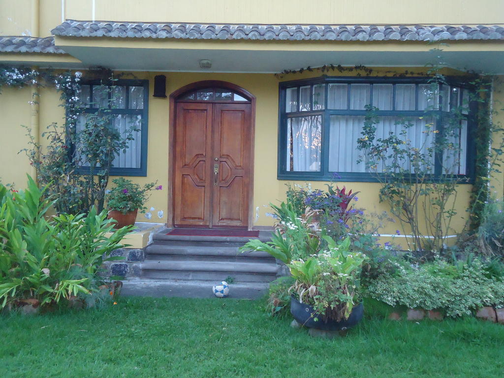 Hostal Saint Mary'S Tababela Extérieur photo